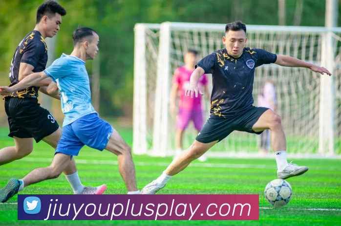 斯特拉马乔尼强调尤文应专注欧冠资格而非意甲冠军争夺